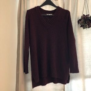 🍂🍁Burgundy comfy sweater size M (8/10)